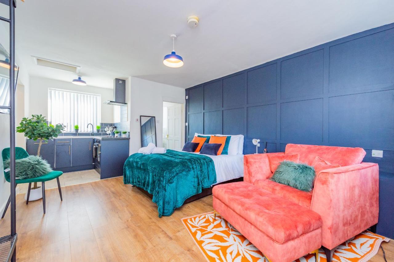 Studio Annexe By Papermill, Deeside - En-Suite, Heswall Εξωτερικό φωτογραφία