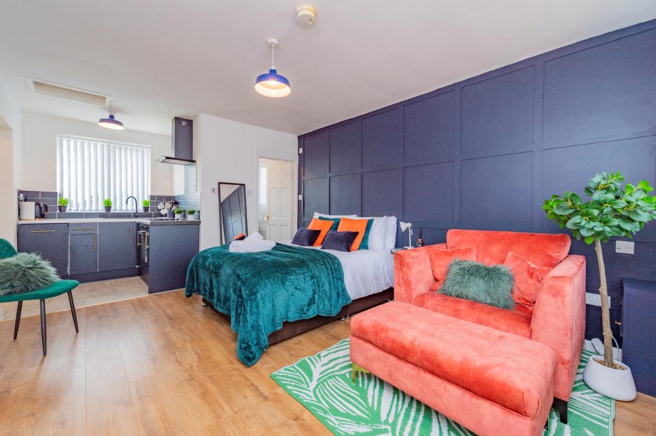 Studio Annexe By Papermill, Deeside - En-Suite, Heswall Εξωτερικό φωτογραφία