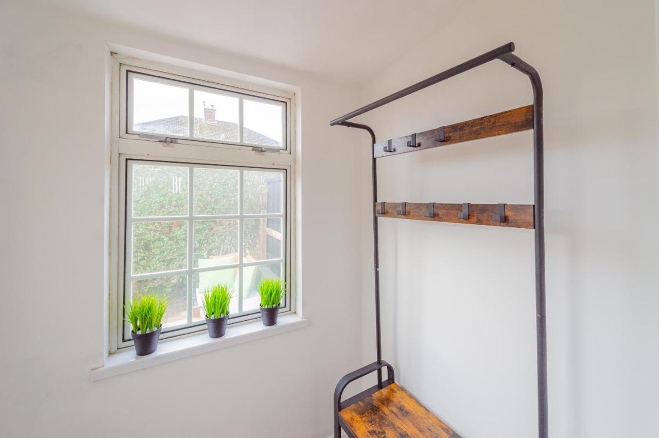 Studio Annexe By Papermill, Deeside - En-Suite, Heswall Εξωτερικό φωτογραφία